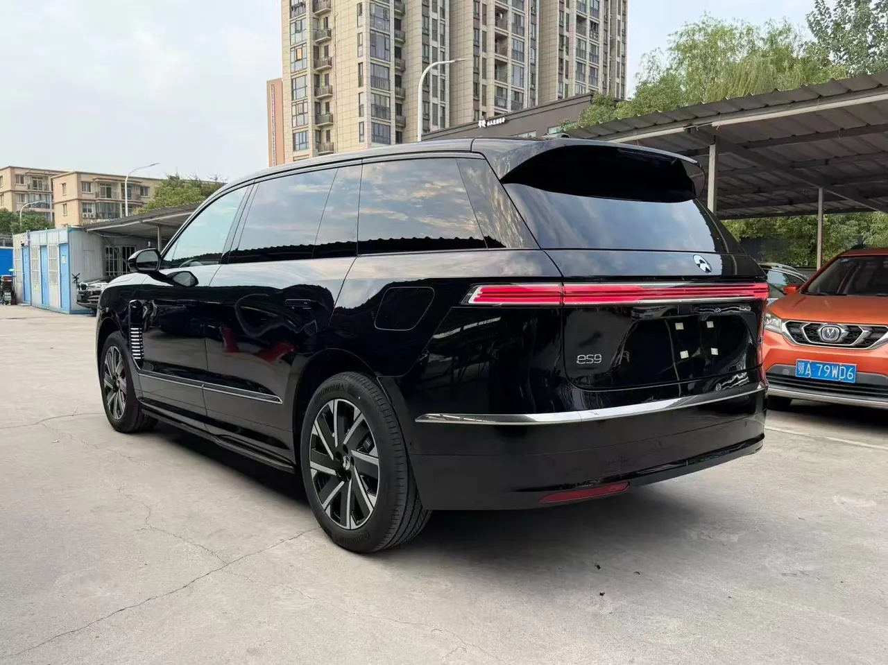 NIO 2026 ES 9 102kWh Executive Island Deluxe Automatic Gear 7