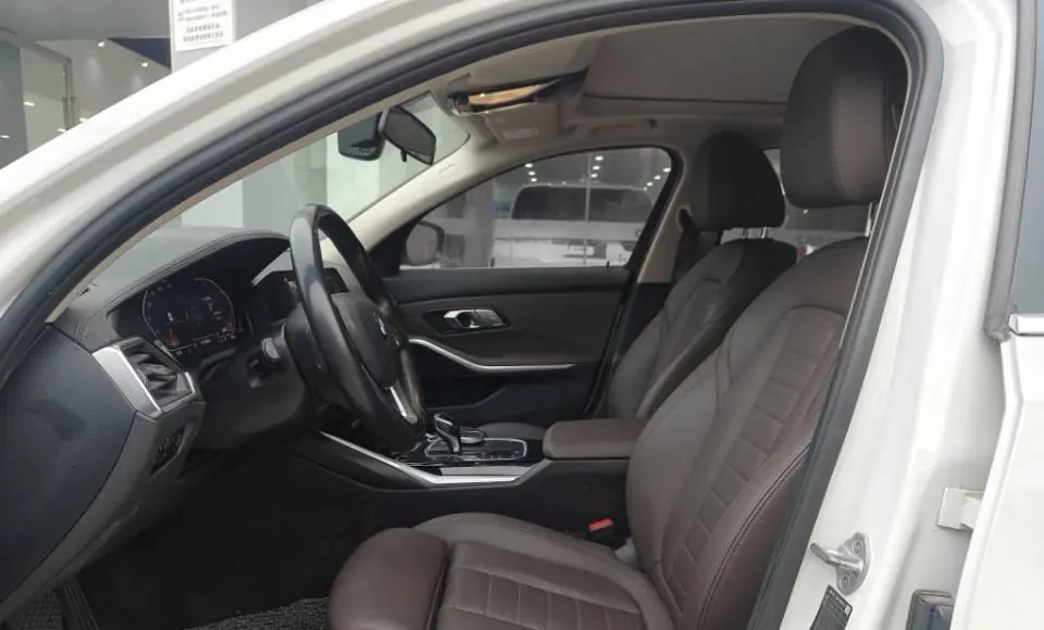 BMW 3 Series 2020 325Li 2.0T First Edition Automatic Gear 5