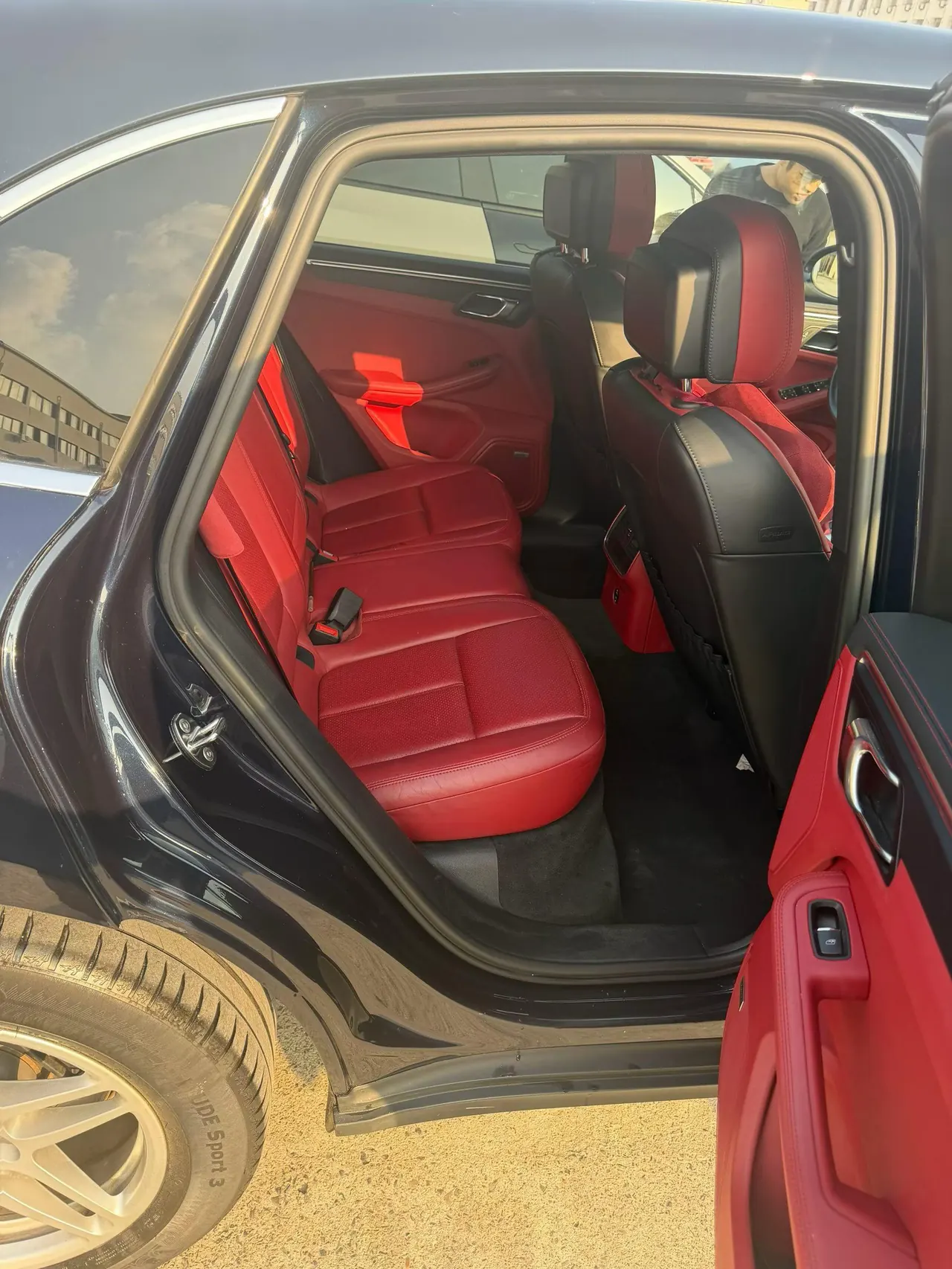 Porsche Macan (Imported) 2020 Macan 2.0T Automatic Gear 5