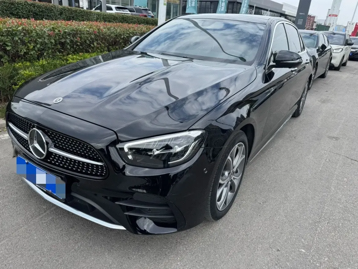 Mercedes Benz E-Class 2022 E 300 L 2.0T Sports Luxury (Change 2) Automatic Gear - View 1
