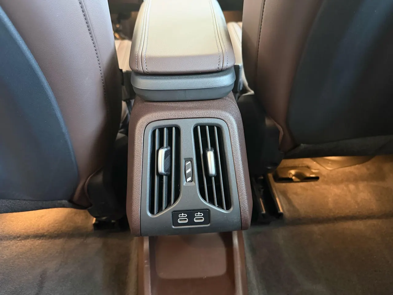 BMW 2025 iX1 eDrive25L eDrive25L m sports suit automatic gear 12