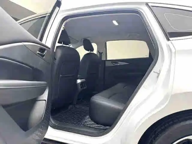 WuLing 2023 Starlight 1.5 150 Advanced Edition Automatic Gear 4