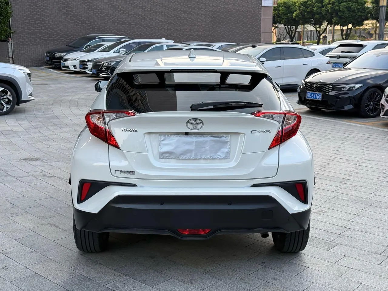 Toyota 2020 C- HR 2.0 stepless leading version of automatic gear 8