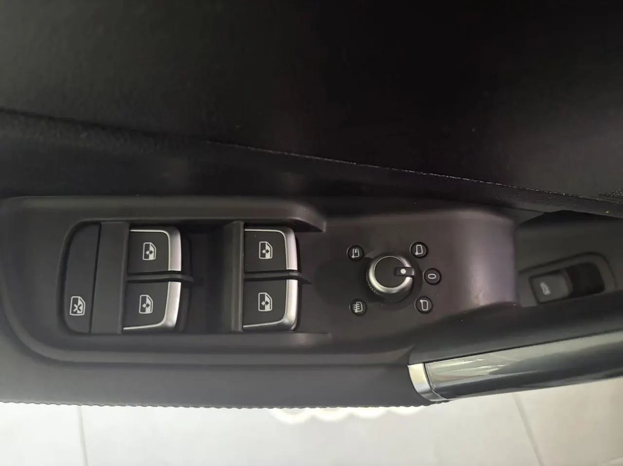 Audi 2023 Q2L 1.5TFSI 35TFSI Deluxe Elegant Automatic 6