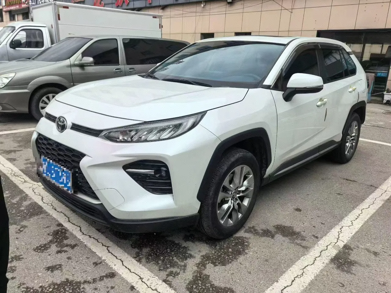 Toyota 2022 Willanda 2.0 Stepless Two-Drive Luxury PLUS Edition Automatic Gear - View 1