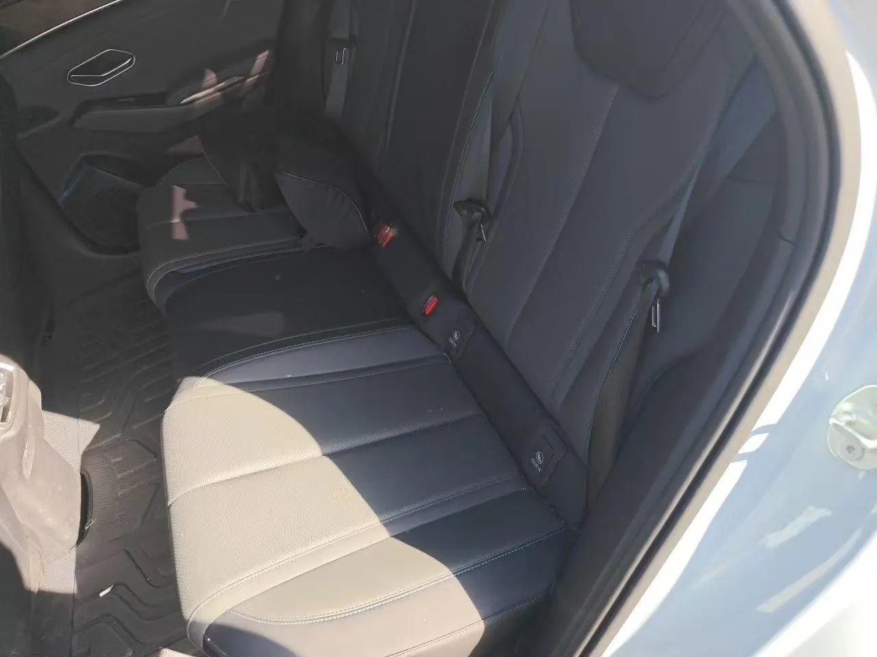 BYD 2026 Qin L DM-i 1.5 stepless 128KM leading automatic gear 5