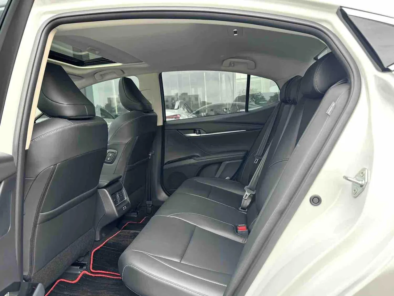 Toyota 2026 Camry Double Engine 2.0HSE Stepless Sports Lite Edition Automatic Gear 6
