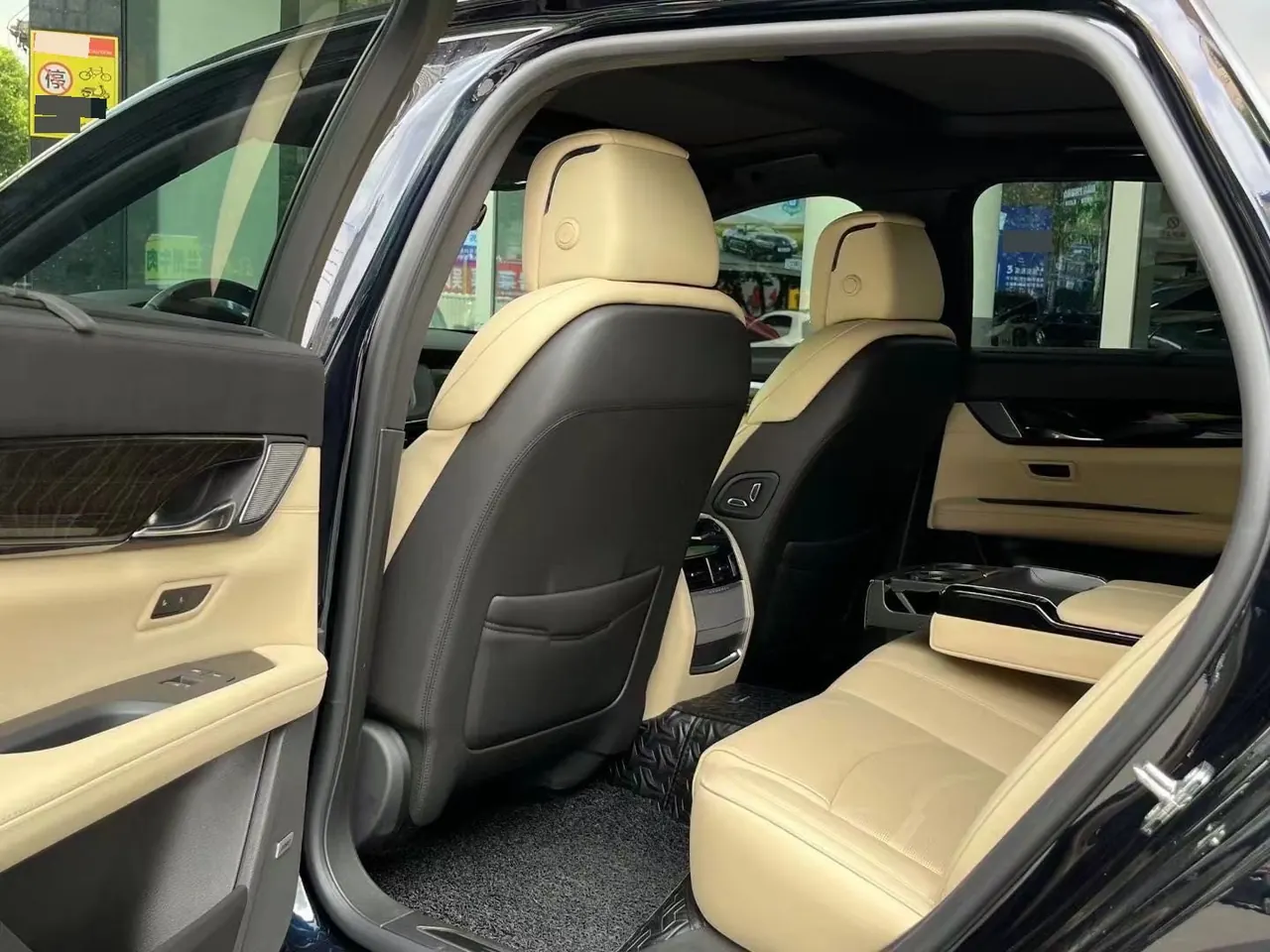 Cadillac 2022 CT6 2.0T 28T 120 anniversary limited edition automatic gear 4