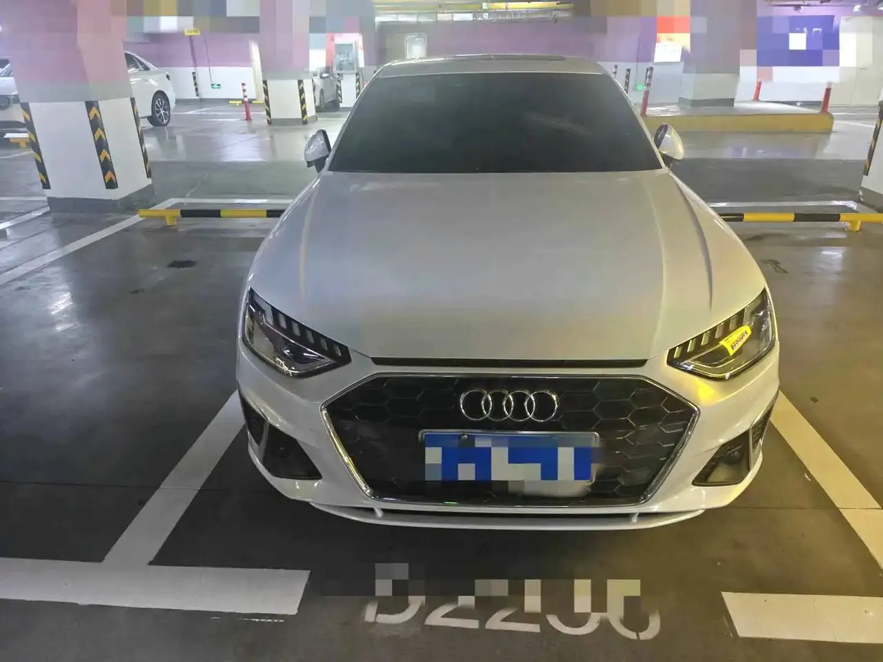 Audi 2022 A4L 2.0TFSI 40TFSI Deluxe Dynamic Automatic 2