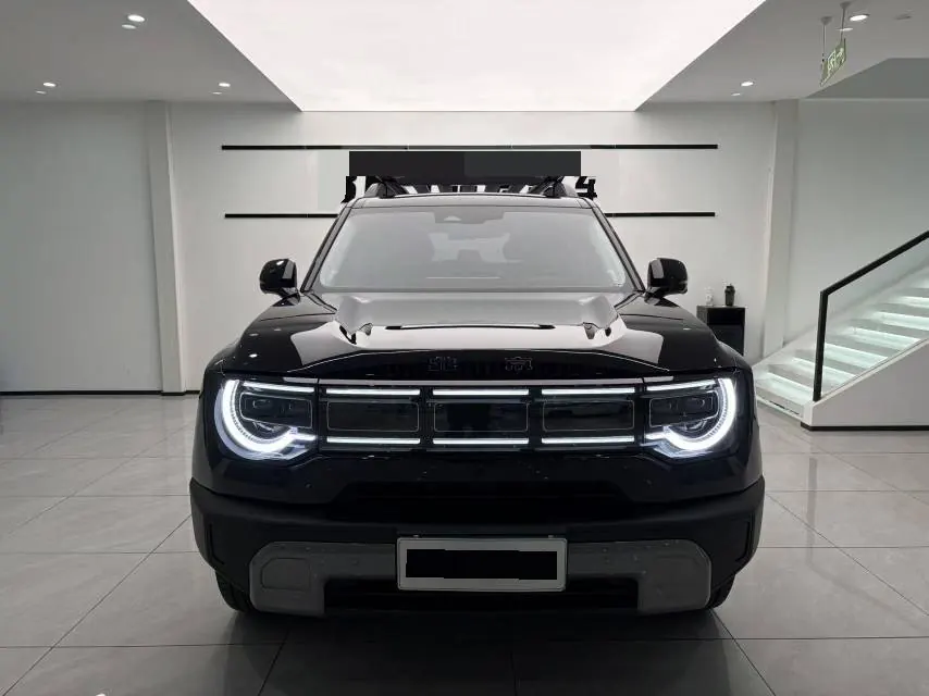 Beijing 2026 BJ30 1.5T Traveler Two-Drive Advanced Edition Automatic Gear 2
