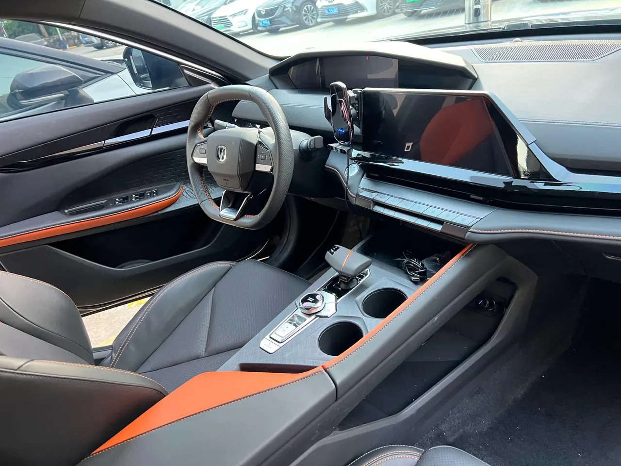 ChangAn 2023 UNI-V Smart Electric iDD 1.5T 113km Smart Auto 7