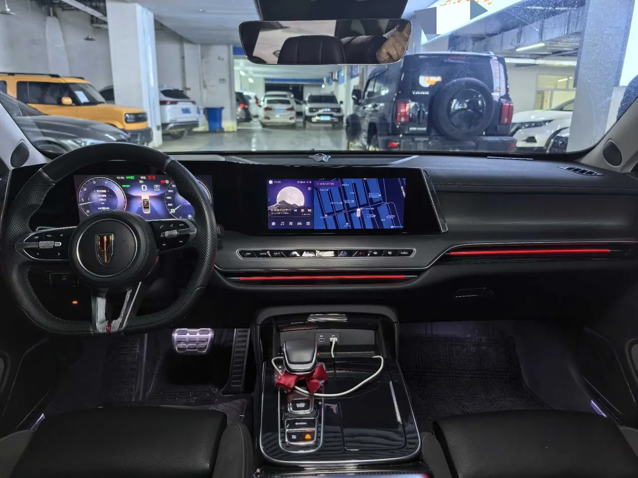 HongQi 2025 H9 48V 2.0T Two-Drive Flag Enjoy Deluxe Business Edition 5-seat Automatic Gear 5