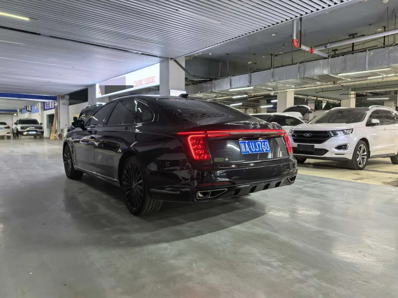 HongQi 2025 H9 48V 2.0T Two-Drive Flag Enjoy Deluxe Business Edition 5-seat Automatic Gear 8