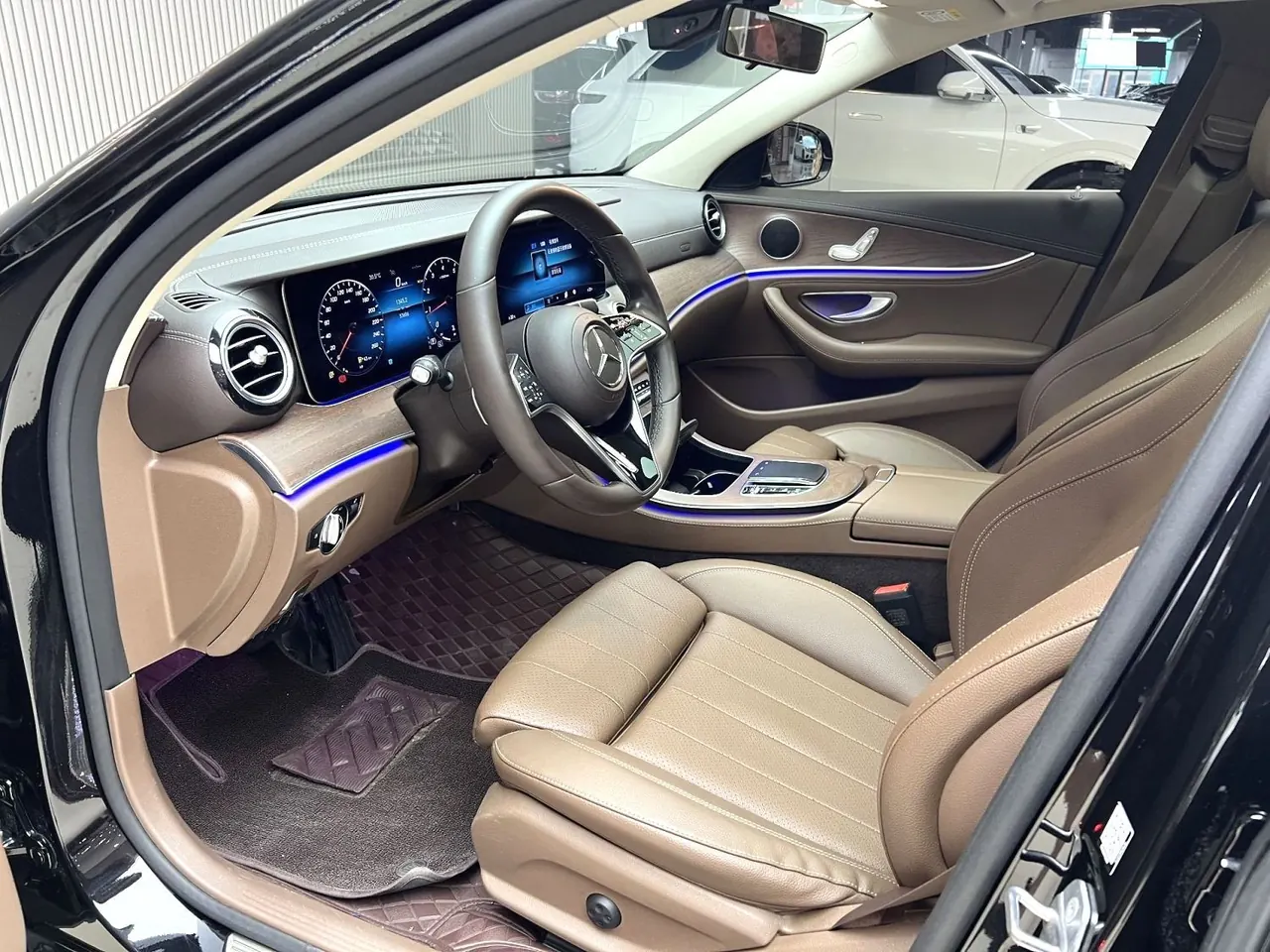 Mercedes Benz E Class 2023 E 260 L 2.0T Automatic 5