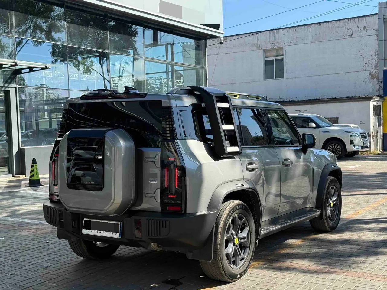 Jetour 2023 Traveler 2.0T Four-Wheel-Drive Cross-Country PRO Automatic 4