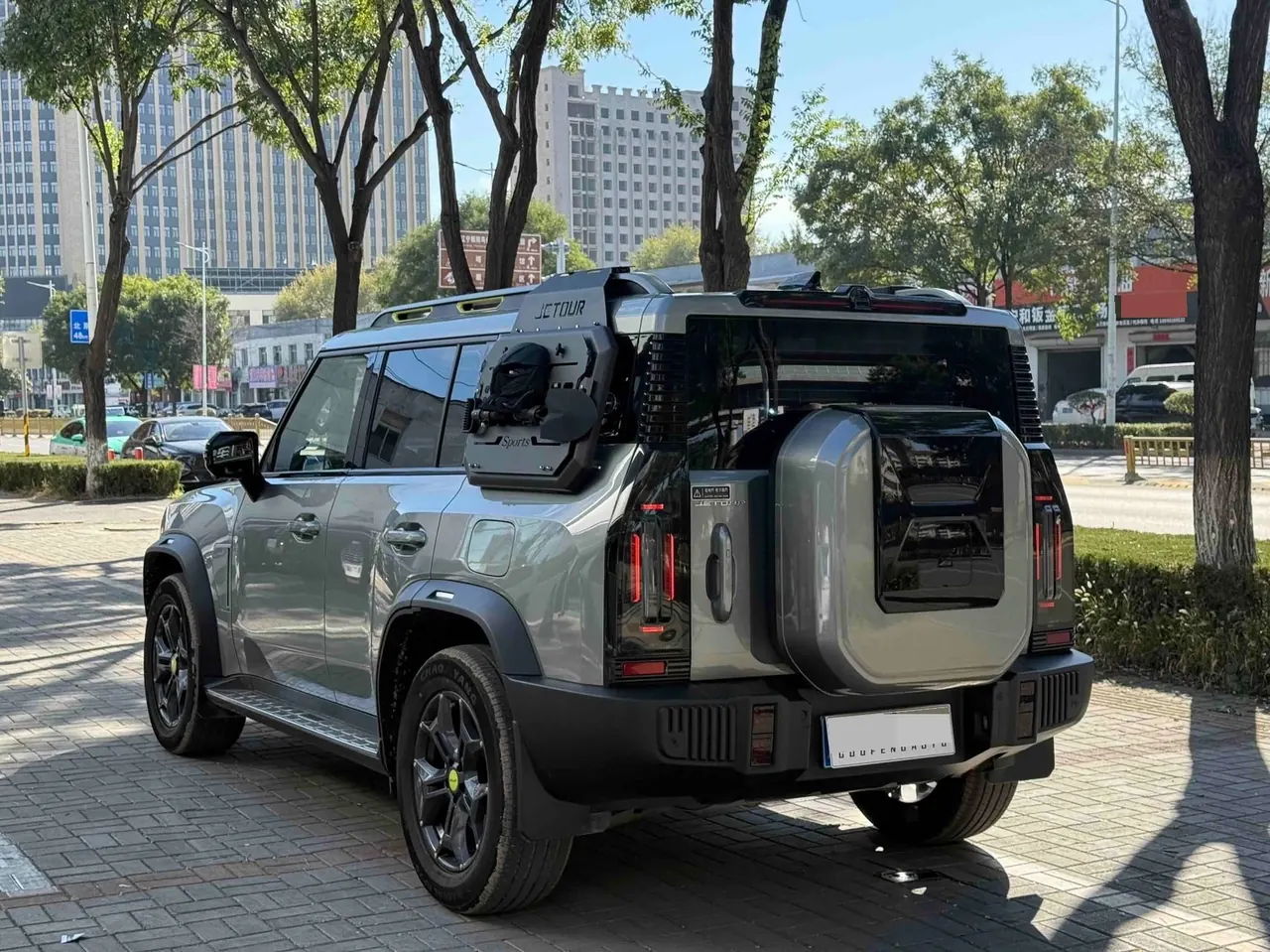 Jetour 2023 Traveler 2.0T Four-Wheel-Drive Cross-Country PRO Automatic 6