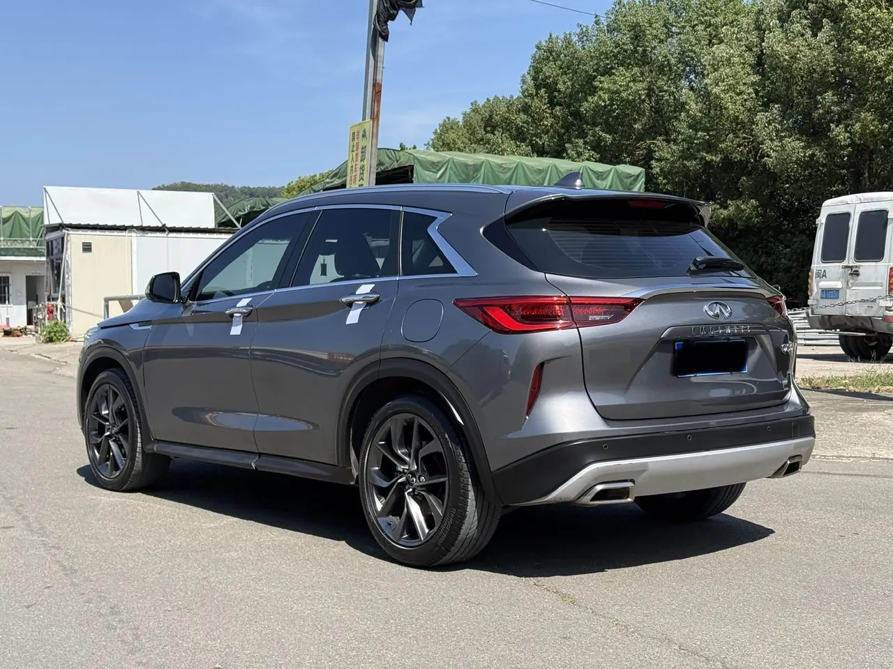 Infiniti 2022 QX50 2.0T stepless two-wheel drive pilot version automatic gear 4