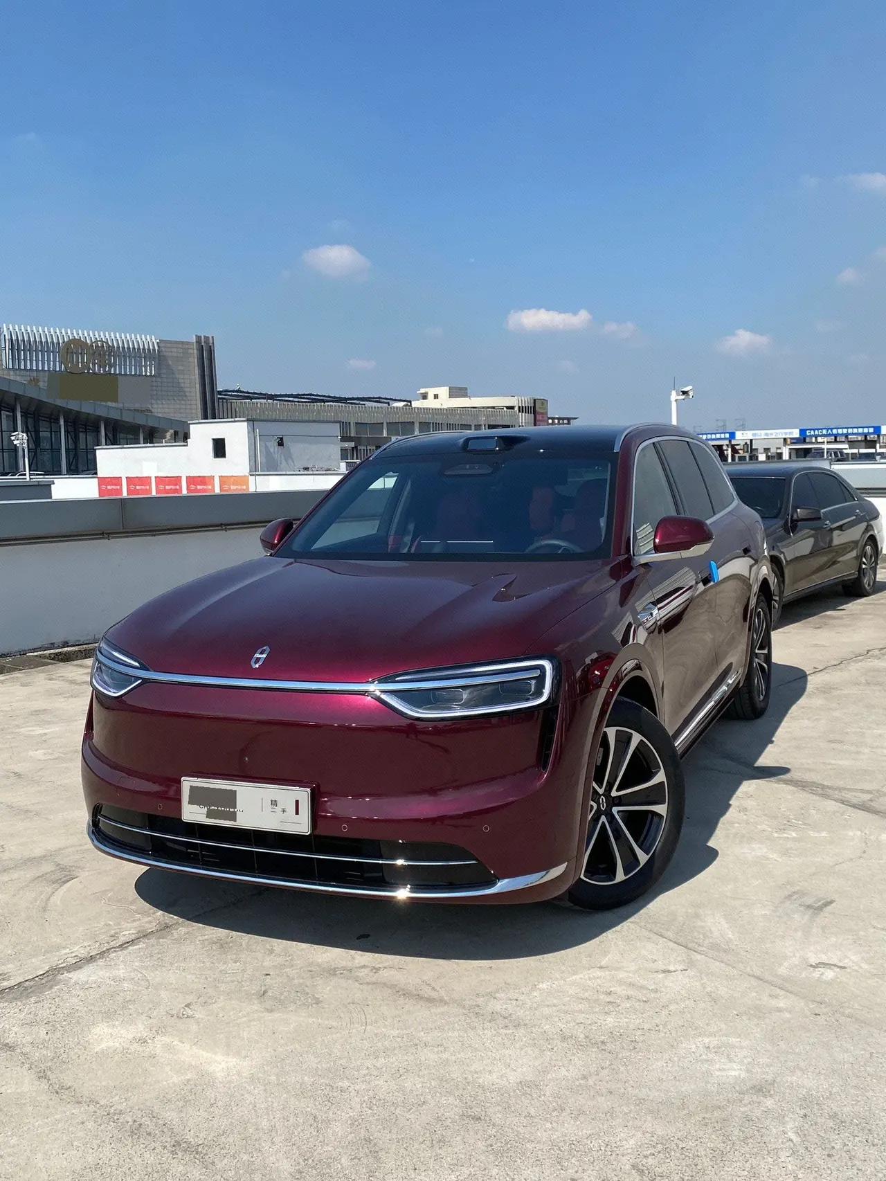 AITO 2026 AITO M7 extended range Ultra 4-wheel drive version 5 (192-line laser Radar) automatic gear - View 1