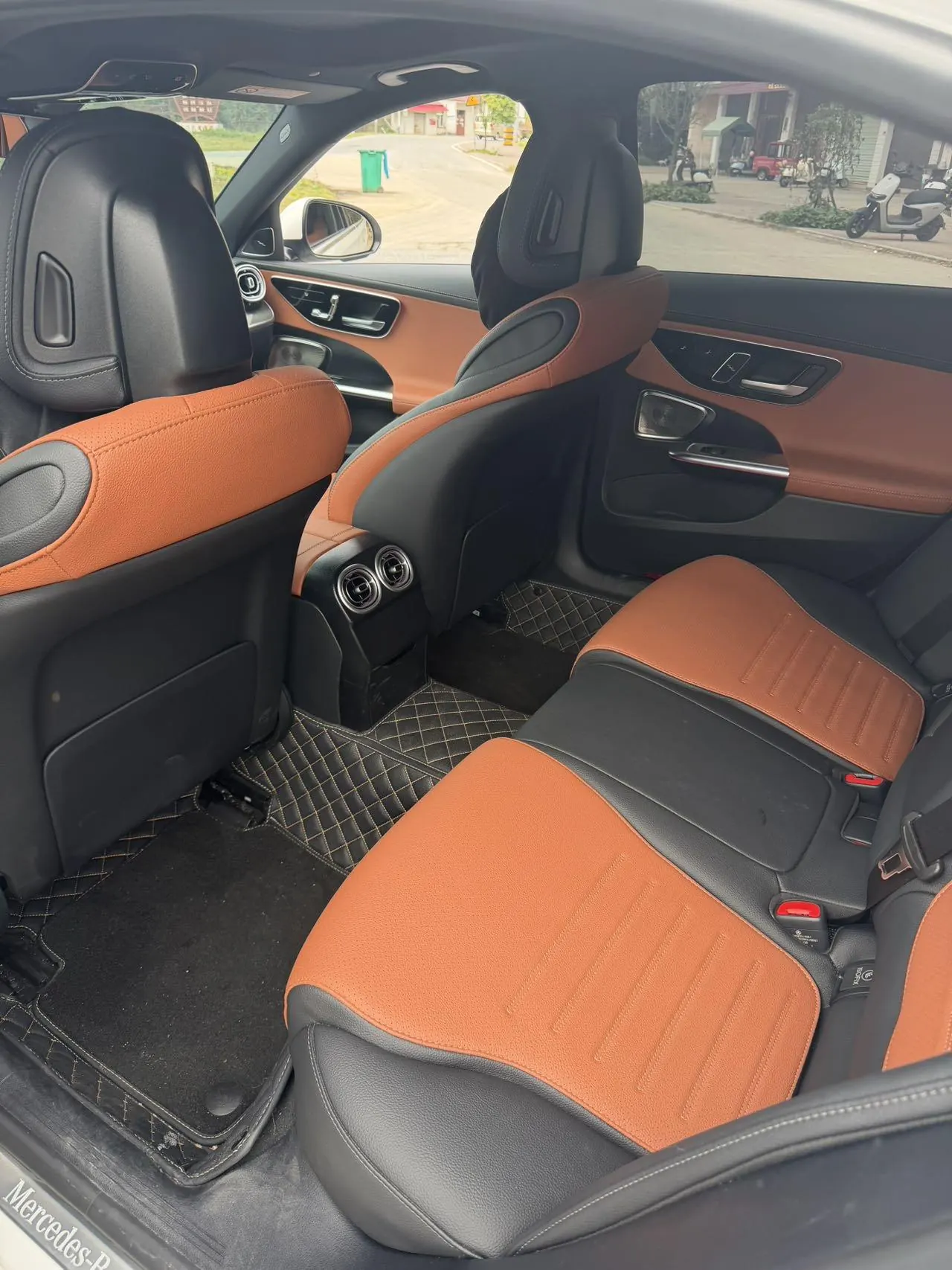 Mercedes Benz Class C 2026 C 260 L 48V 2.0T Sports Edition Automatic Gear 5