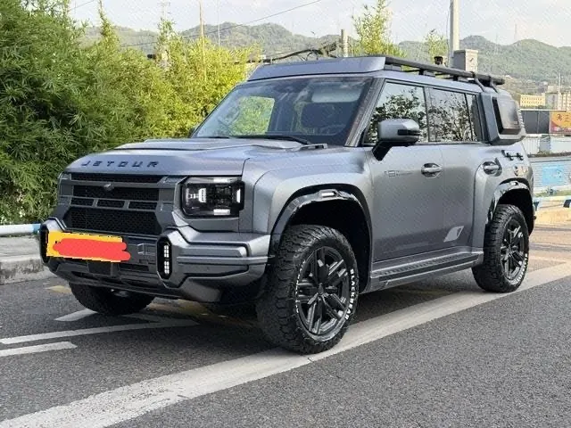 Jetour 2025 Traveler 2.0TD 4WD Star Guard Automatic Transmission - View 1