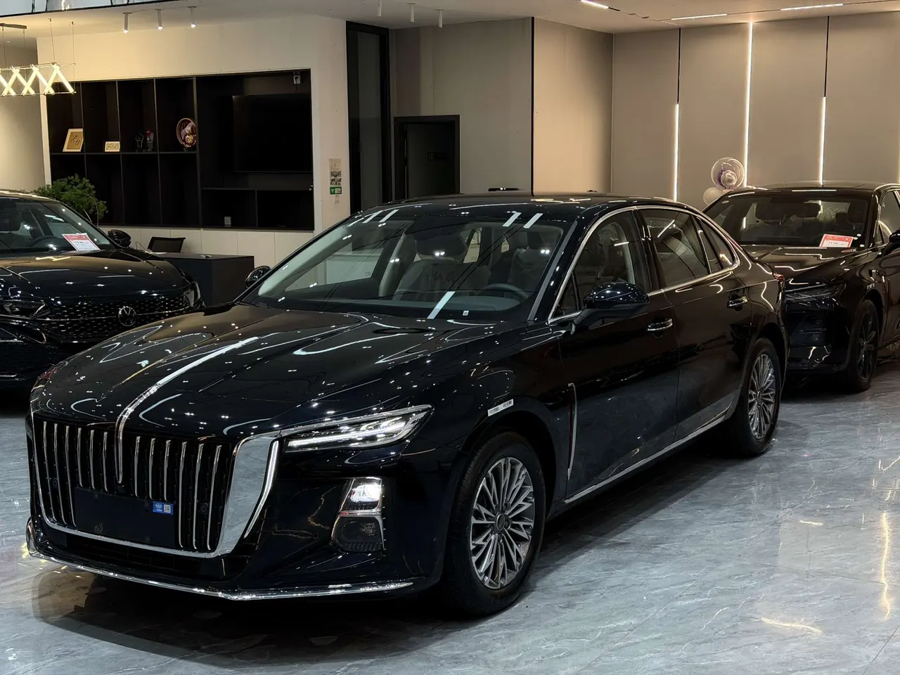 HongQi 2025 H5 1.5T Flag Rhyme 500000 Commemorative Automatic Gear 5