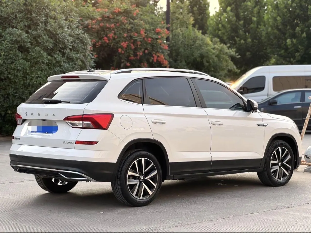 Skoda 2022 Komick 1.5 Comfortable Edition Automatic Gear 3