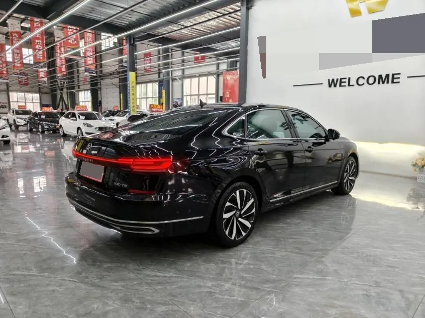 Volkswagen 2022 Passat 2.0TSI 330TSI Star Elite Edition Automatic Gear 5