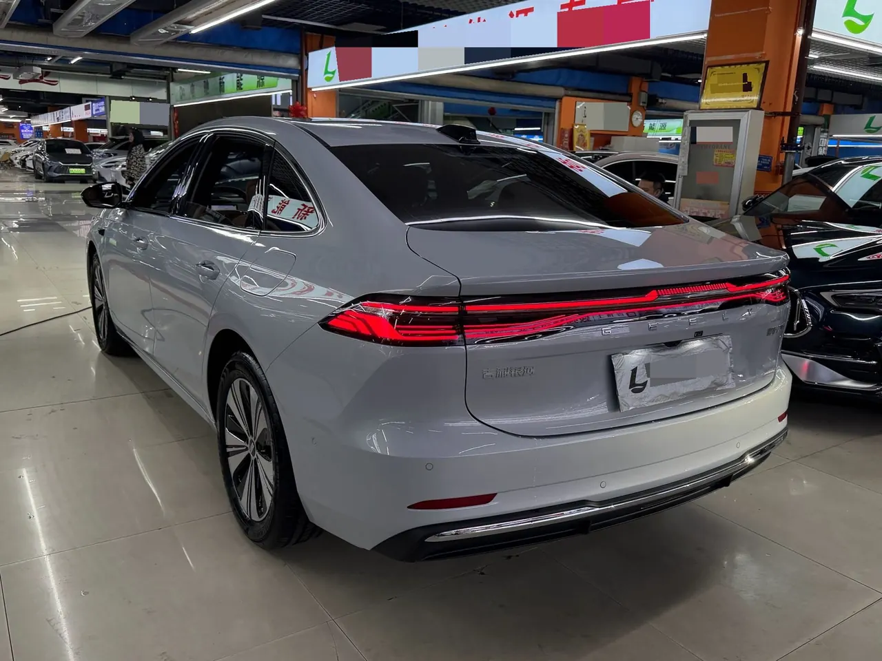 Geely Galaxy 2026 A7 EM-i 1.5 235km Discovery Edition Automatic Gear 3