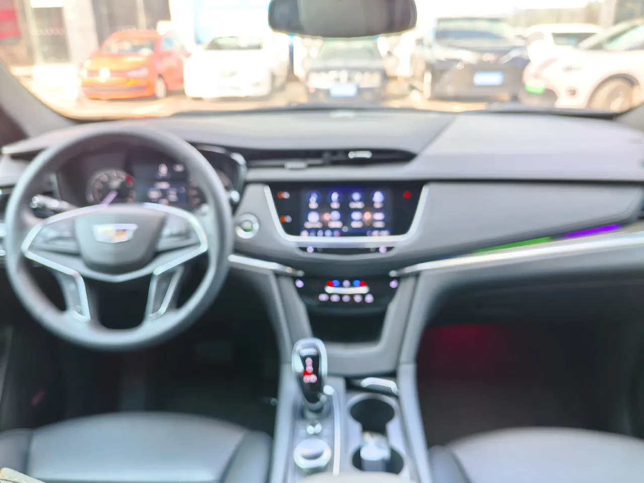 Cadillac 2022 XT5 48V 2.0T Two-Drive Luxury Automatic Gear 5