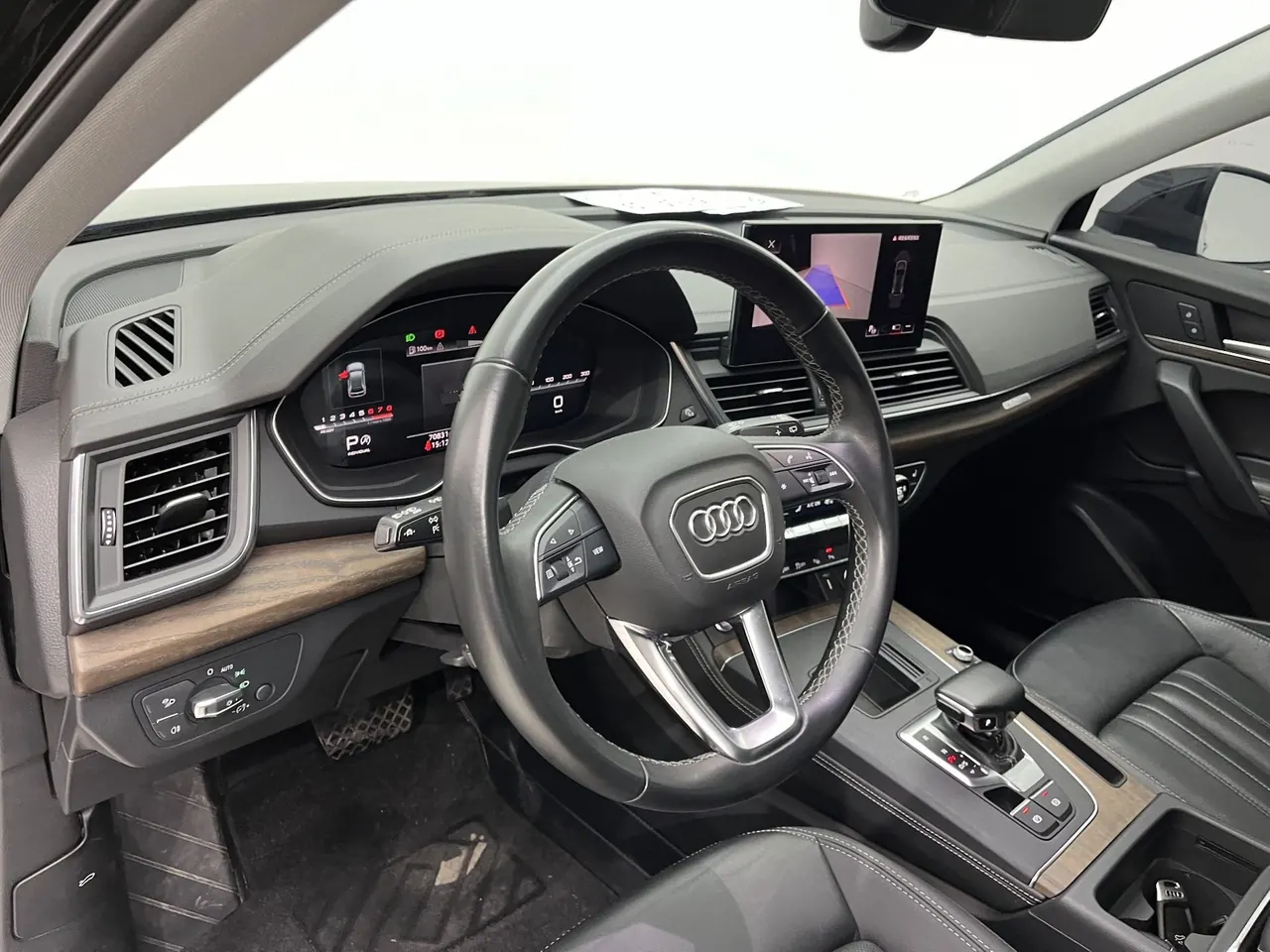 Audi 2022 Q5L 2.0TFSI 40TFSI Deluxe Elegant Automatic 6