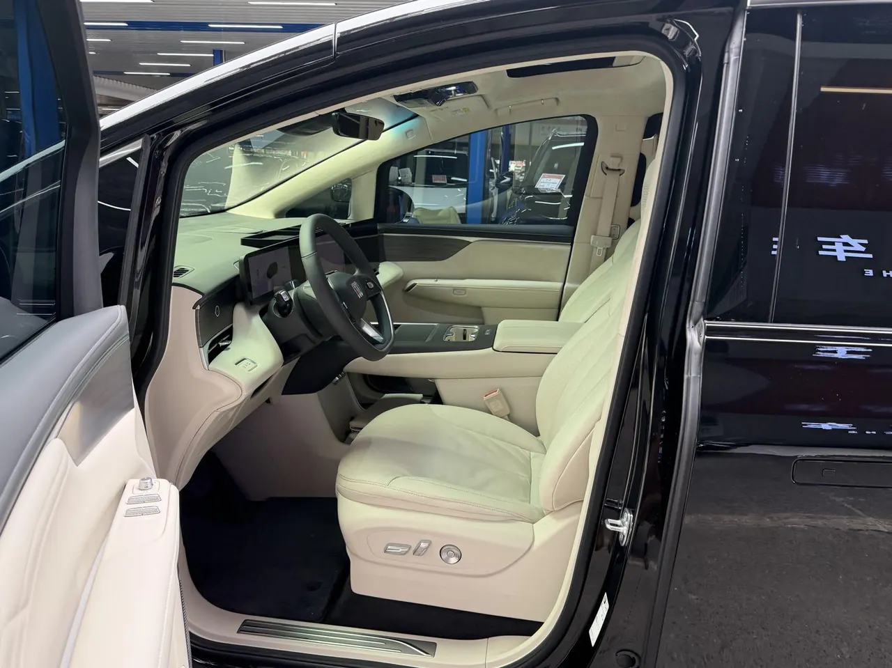 Buick 2026 to the world family 1.5T luxury version of automatic gear 5