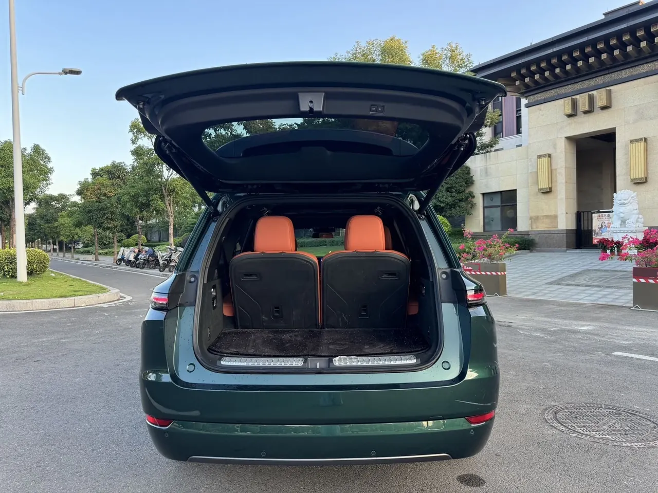 Li 2022 L9 1.5T Max Edition Automatic Gear 10
