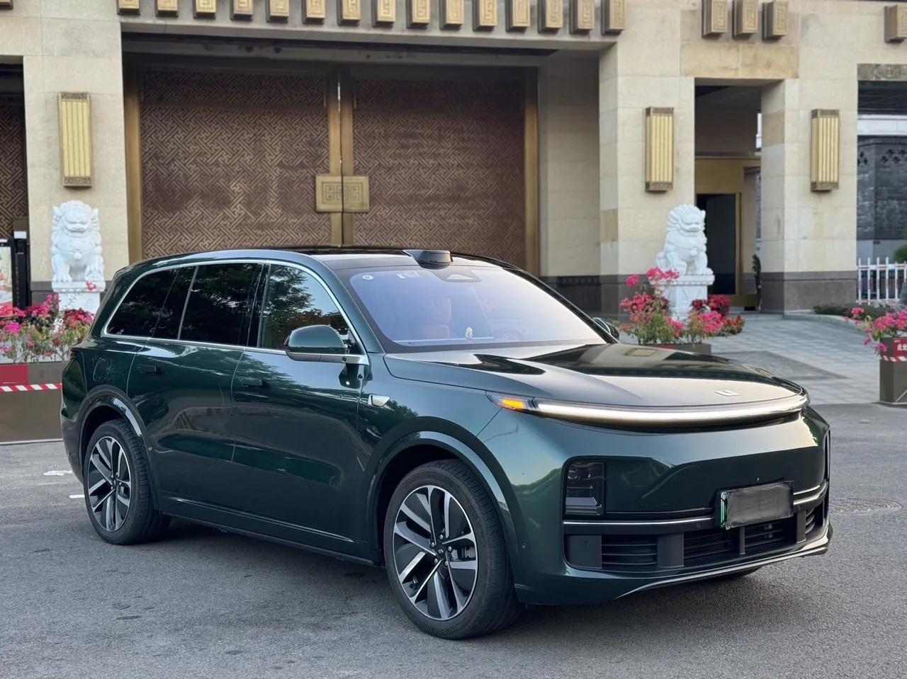 Li 2022 L9 1.5T Max Edition Automatic Gear 3
