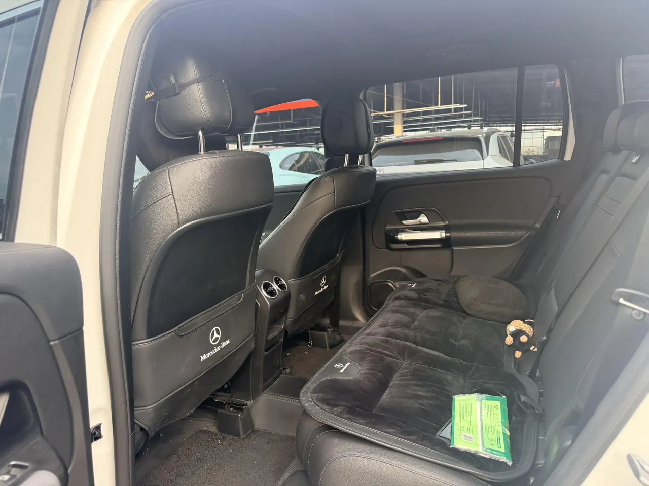 Mercedes Benz 2025 GLB 220 48V 2.0T Sporty Model Automatic 5