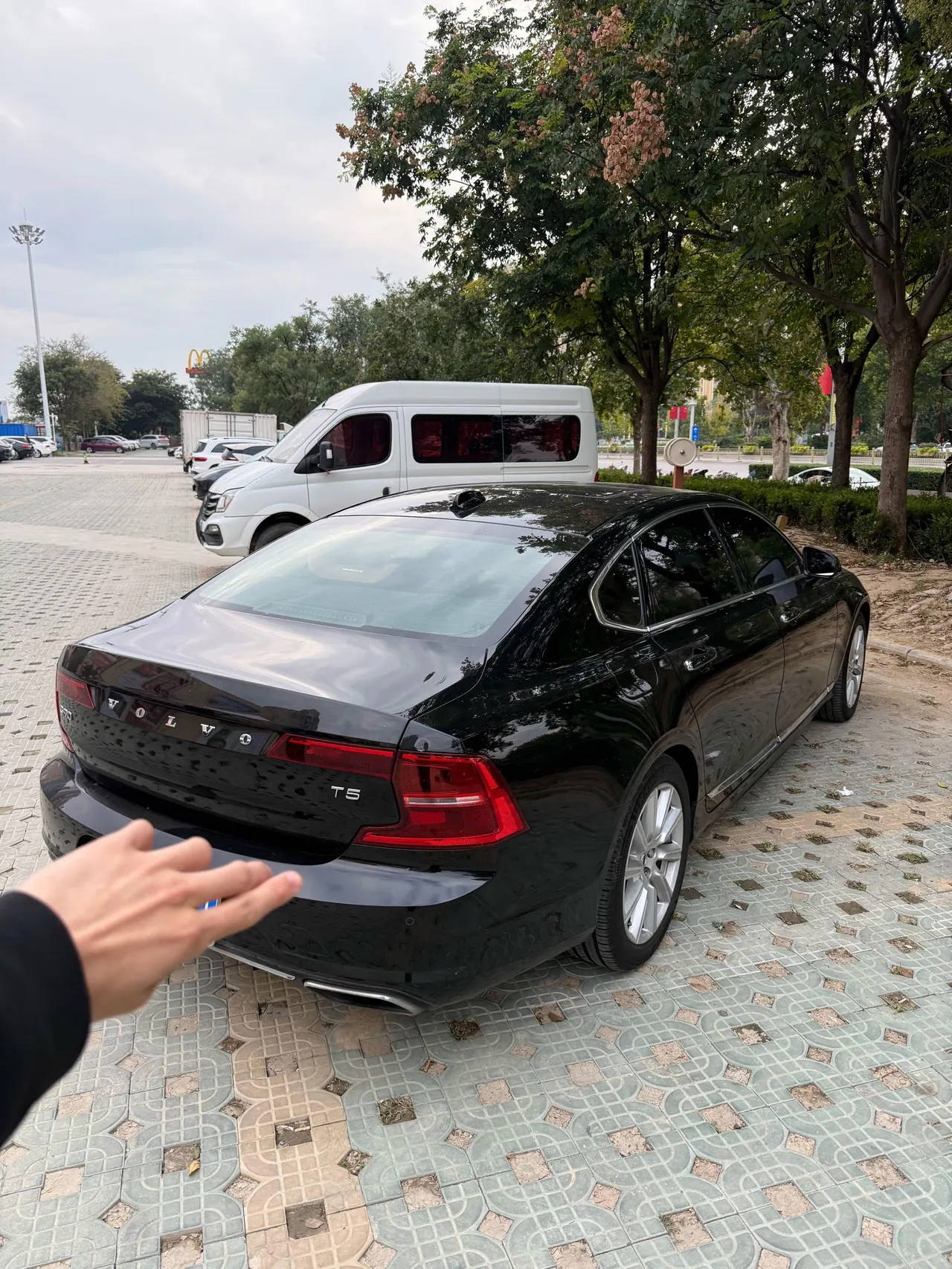 Volvo 2020 S90 2.0T T5 Zhiyi Deluxe Edition Automatic Gear 4