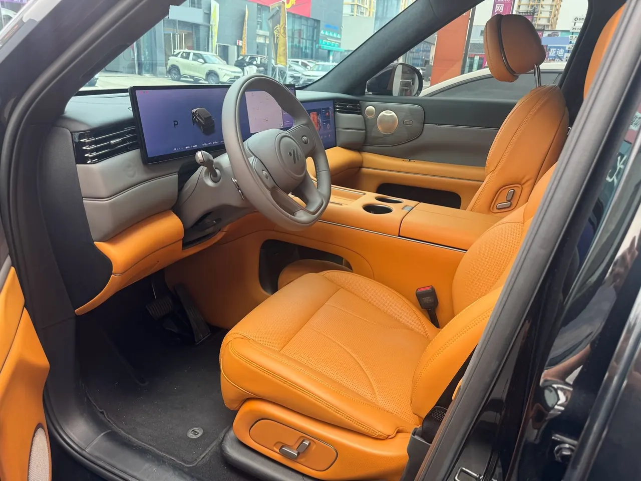 IM 2026 IM LS8 52 Max Luxury Six-seat Automatic Gear 2