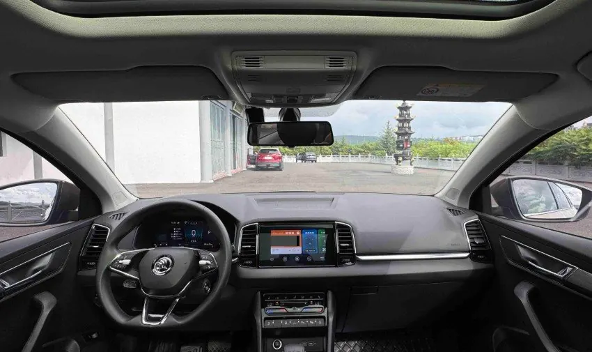 Skoda 2022 Keluoke 1.4TSI TSI280 Luxury Edition Automatic Gear 6