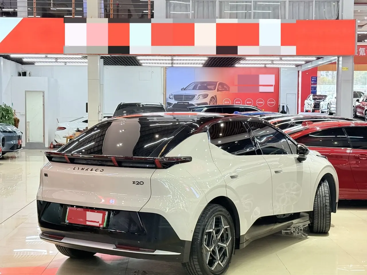LYNK&amp;CO 2025 LYNK&amp;CO Z 20 530km Rear Drive Pro Automatic 5