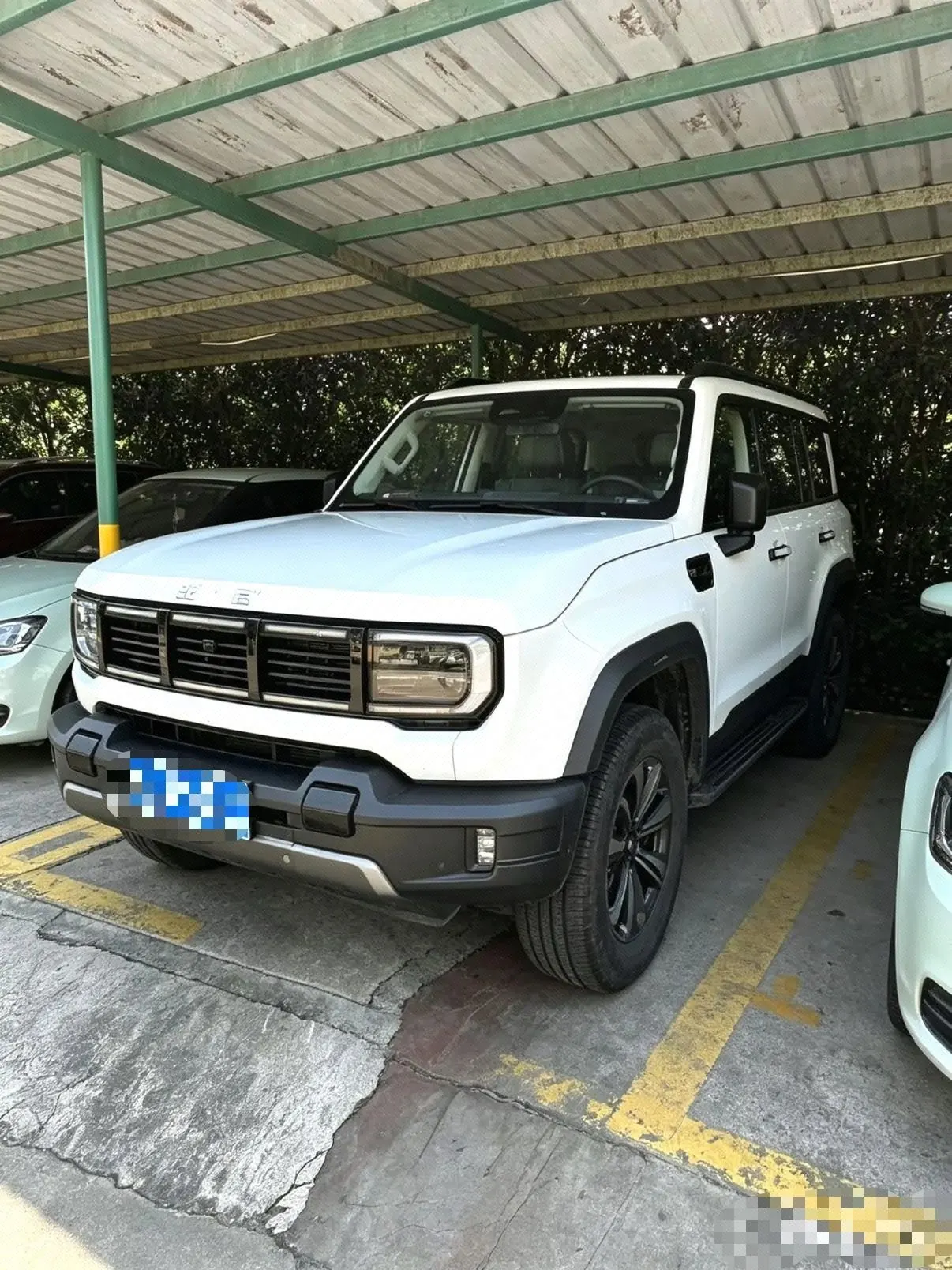 Beijing 2024 BJ40 2.0T City Hunter Edition Extreme Automatic Gear - View 1