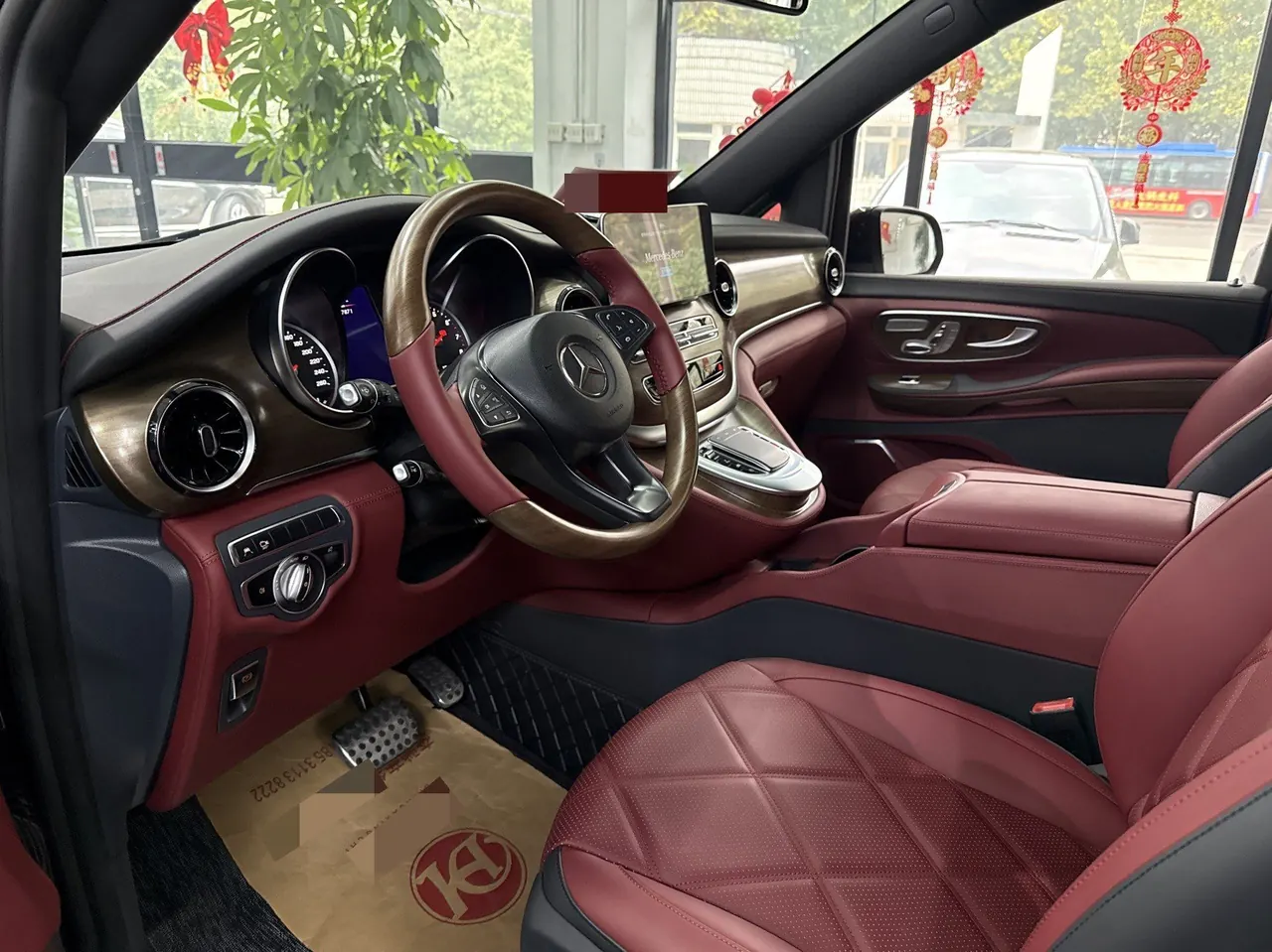Mercedes Benz V 2020V 260 2.0T Premium Edition Automatic Gear 3