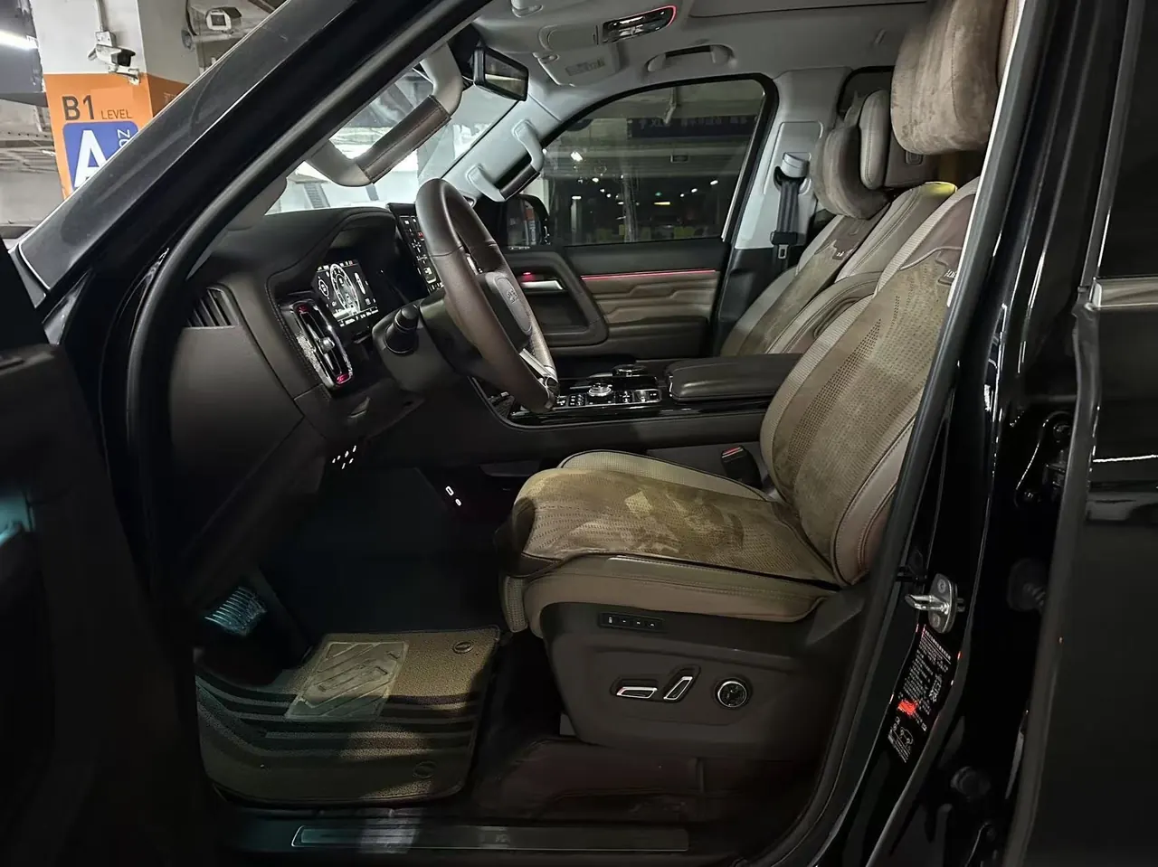 Beijing 2022 BJ60 48V 2.0T 11th Edition 7-seat Automatic Gear 2