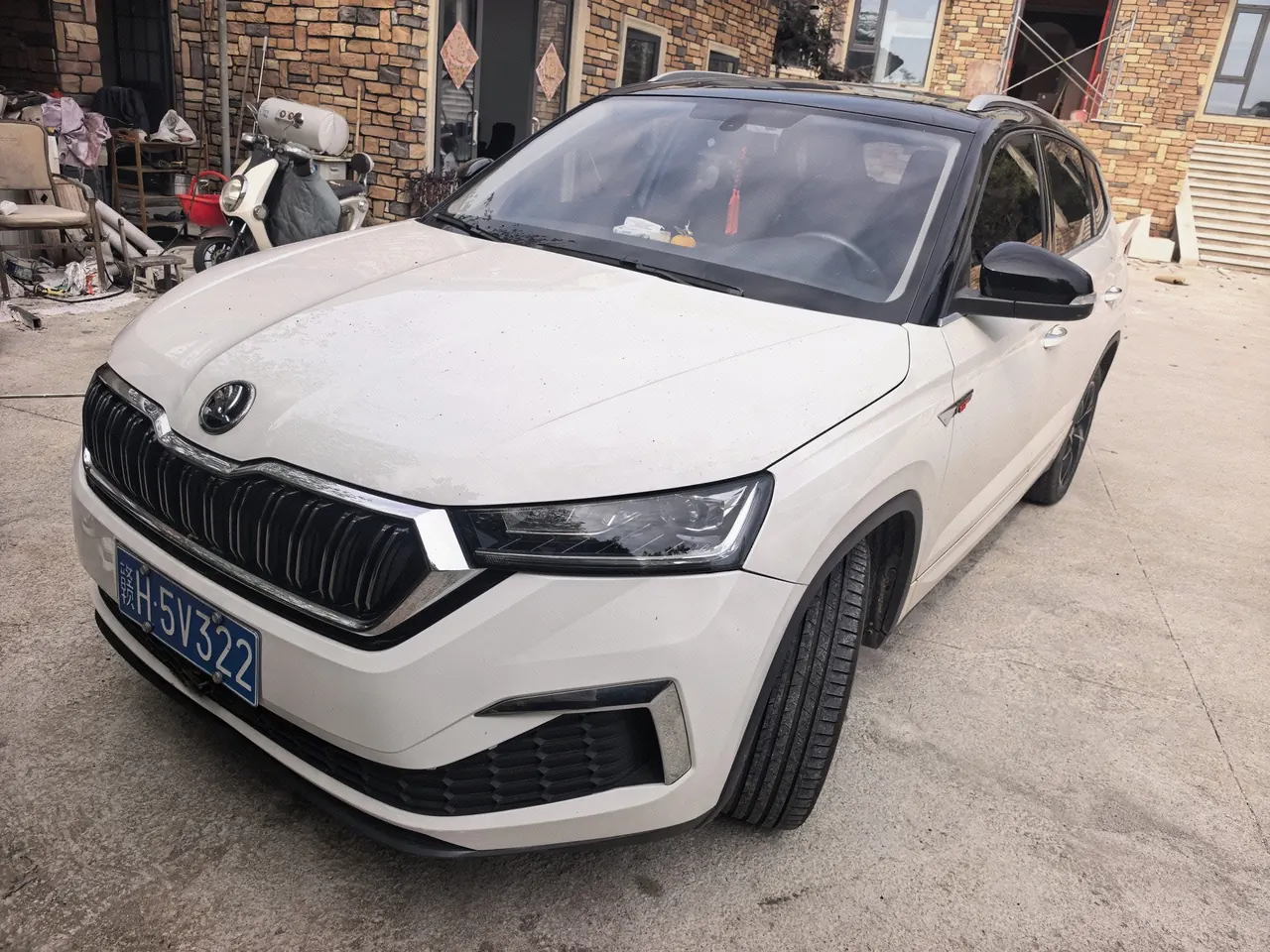 Skoda 2021 Komick GT 1.2TSI TSI230 Flagship Automatic Gear - View 1