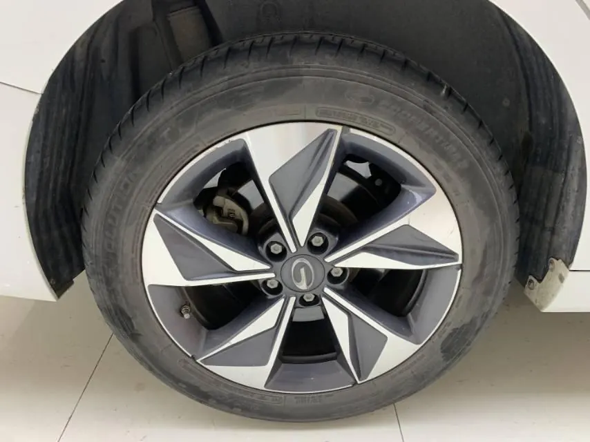 Chuanqi 2021 M6 PRO 1.5T 270T Deluxe Edition Automatic Gear 9
