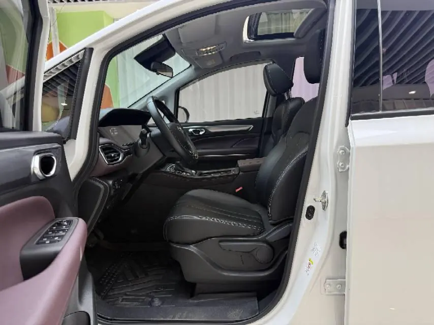 Chuanqi 2021 M6 PRO 1.5T 270T Deluxe Edition Automatic Gear 7