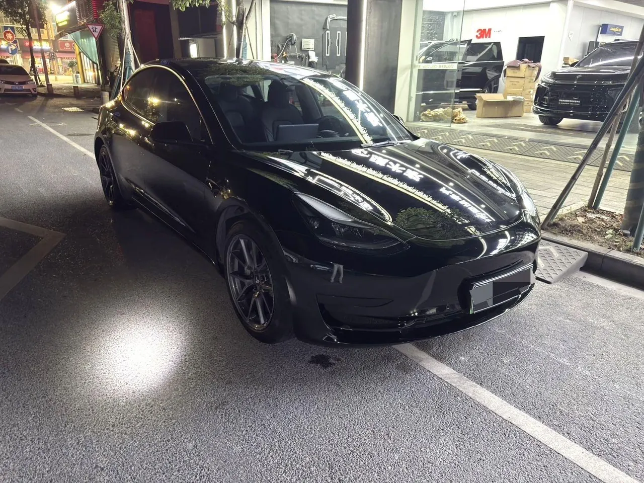 Tesla 2022 Model 3 rear-wheel drive version of automatic transmission 3