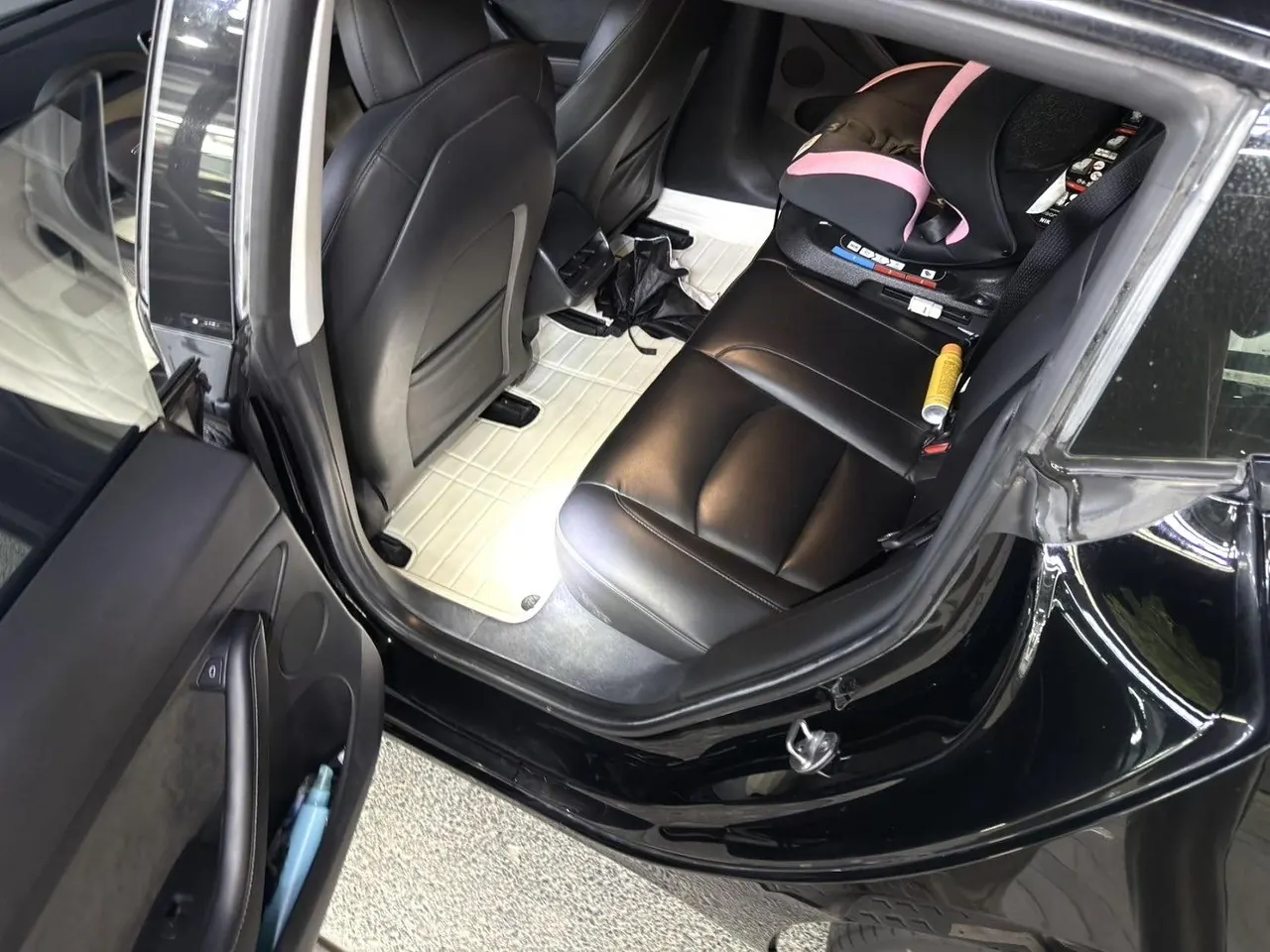 Tesla 2022 Model 3 rear-wheel drive version of automatic transmission 5