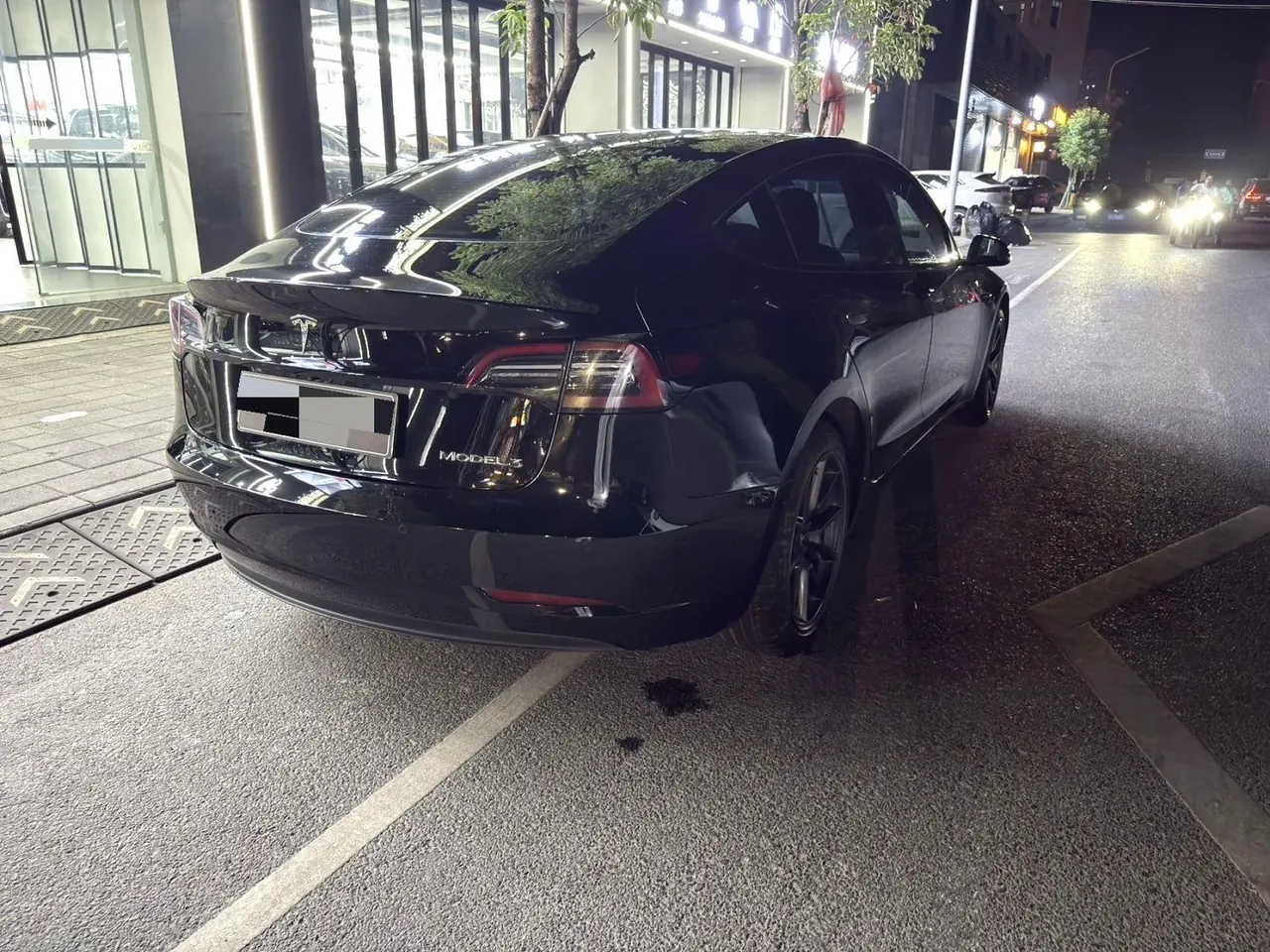 Tesla 2022 Model 3 rear-wheel drive version of automatic transmission 8