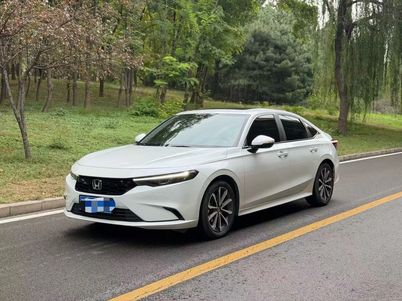 Honda 2022 model 1.5T stepless 240TURBO deluxe automatic gear - View 1