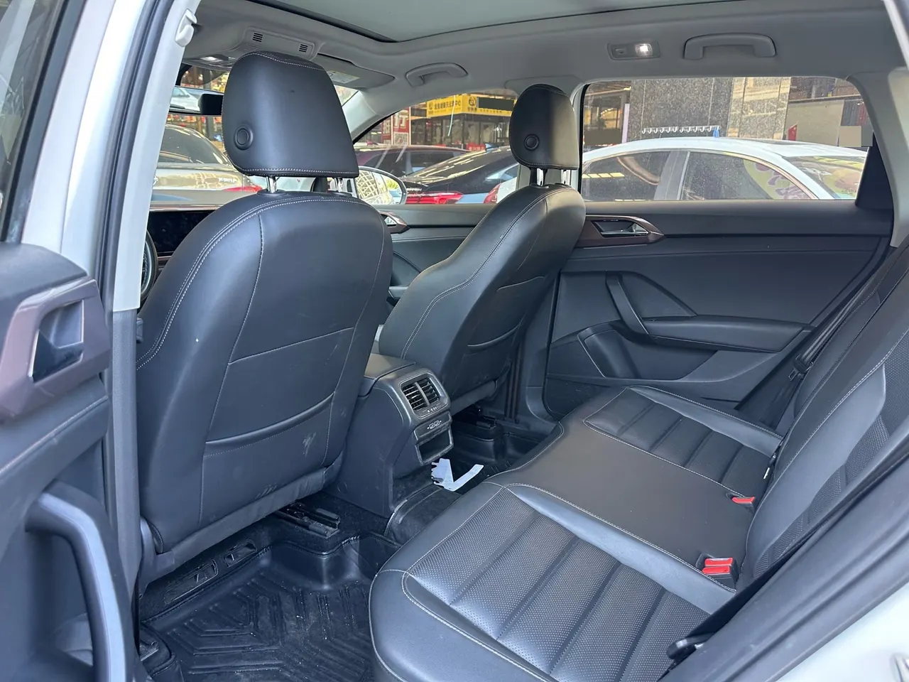 Volkswagen 2020 Tuyue 1.4TSI 280TSI Two-Drive Ultimate Automatic Gear 4