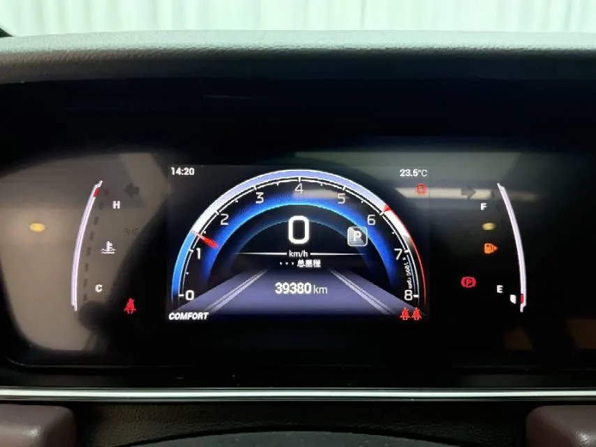 GAC Trumpchi 2021 M6 PRO 1.5T 270T Prestige Automatic 17